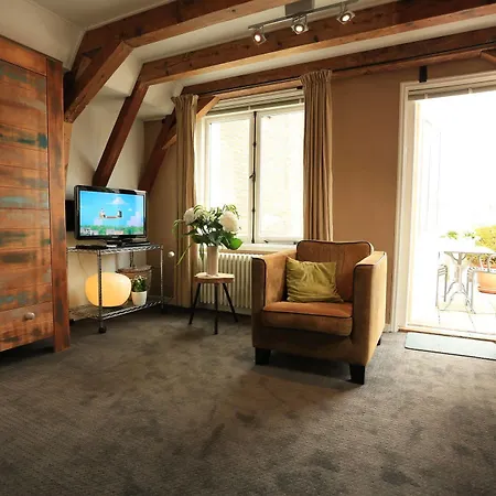 Frederik Park House 酒店 3*