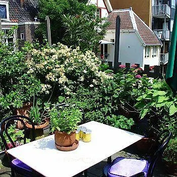 Ξενοδοχείο Frederik Park House 3*
